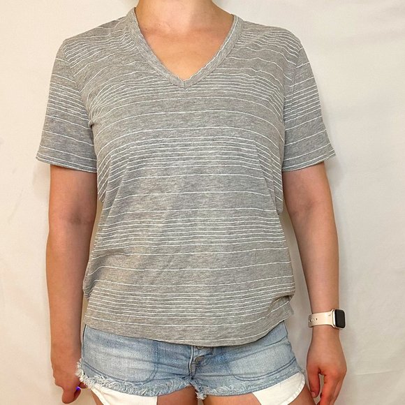 Splendid Tops - NWT Splendid Kate Heather Grey Striped Short Sleeve V-Neck Tee - XS